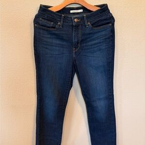 Levi's Women's Dark Indigo Skinny Jeans